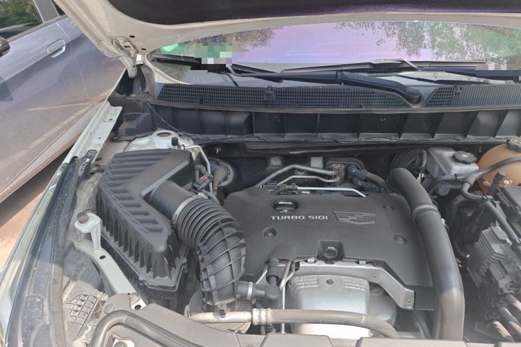 Used Cadillac XT5 2017 Anniversary Edition 28T Four-Wheel Drive Luxury Model Engine Bay Right