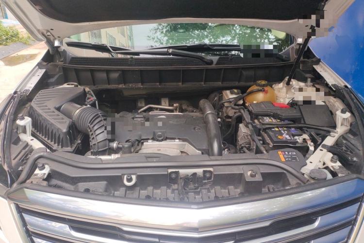 Used Cadillac XT5 2017 Anniversary Edition 25T Luxury Model Engine Bay