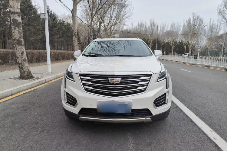 Used Cadillac XT5 2017 Anniversary Edition 28T Four-Wheel Drive Luxury Model Exterior 1