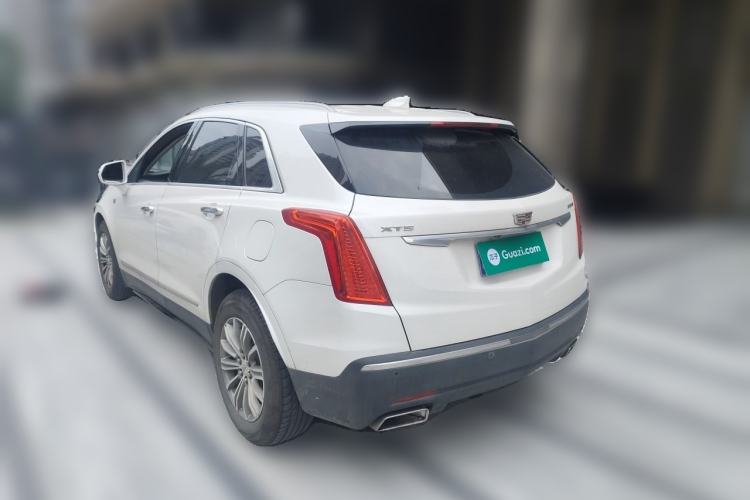 Used Cadillac XT5 2017 Anniversary Edition 25T Luxury Model Exterior 3