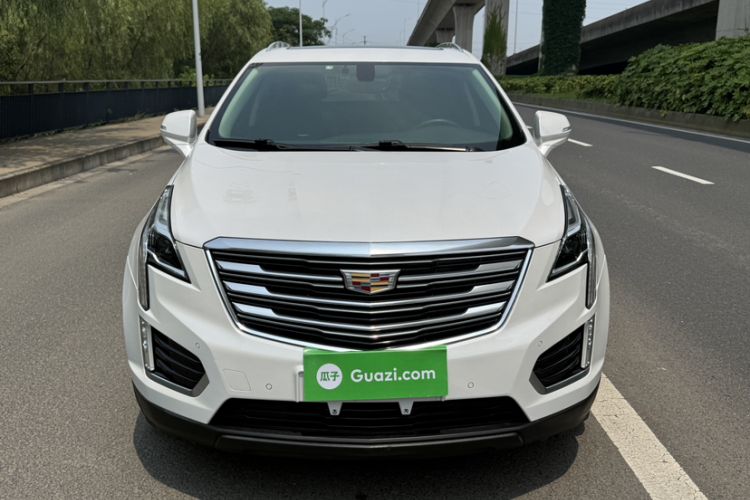 Used Cadillac XT5 2017 Anniversary Edition 28T Four-Wheel Drive Luxury Model Exterior 7
