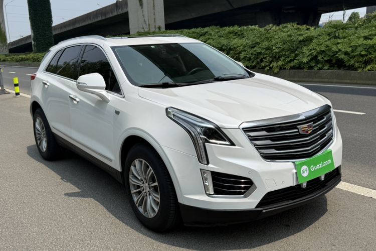 Used Cadillac XT5 2017 Anniversary Edition 28T Four-Wheel Drive Luxury Model Exterior 9