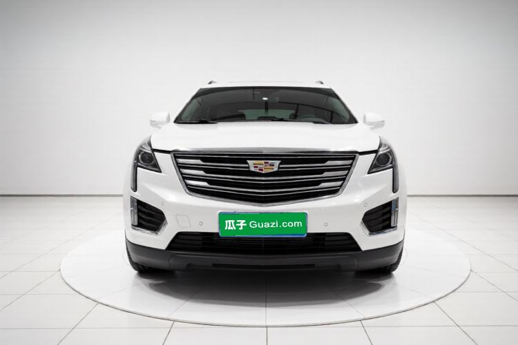 Used Cadillac XT5 2017 Anniversary Edition 25T Luxury Model Front