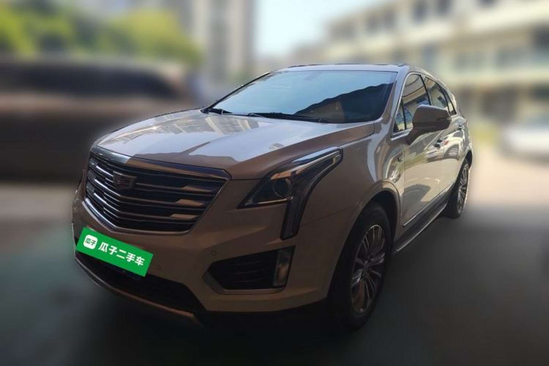 Used Cadillac XT5 2017 Anniversary Edition 25T Luxury Model Front Left 45 Deg
