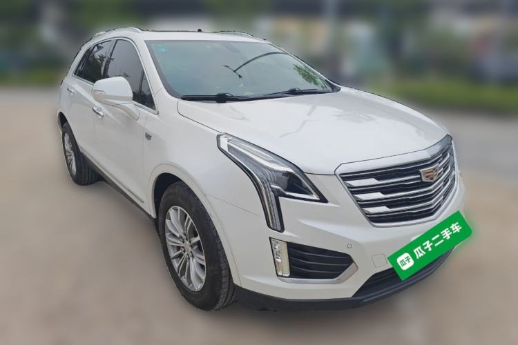 Used Cadillac XT5 2017 Anniversary Edition 28T Four-Wheel Drive Luxury Model Front Right 45 Deg