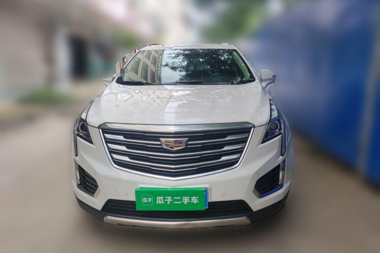 Used Cadillac XT5 2017 Anniversary Edition 25T Luxury Model Front