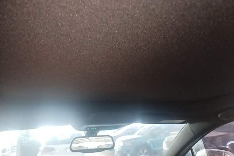 Used Cadillac XT5 2017 Anniversary Edition 28T Four-Wheel Drive Tech Model Headliner