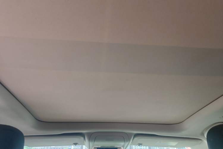 Used Cadillac XT5 2017 Anniversary Edition 28T Four-Wheel Drive Luxury Model Headliner