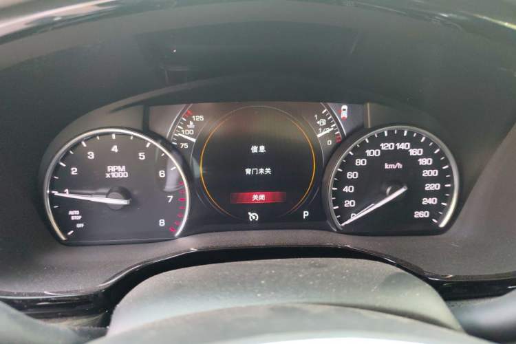 Used Cadillac XT5 2017 Anniversary Edition 25T Luxury Model Instrument Cluster