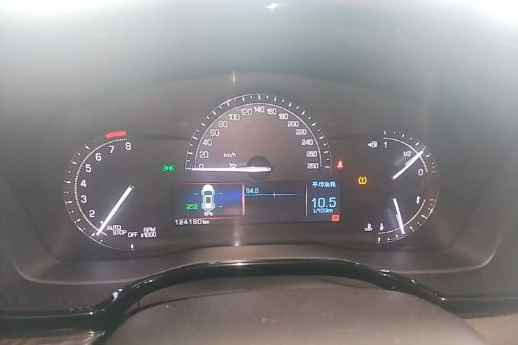 Used Cadillac XT5 2017 Anniversary Edition 28T Four-Wheel Drive Tech Model Instrument Cluster