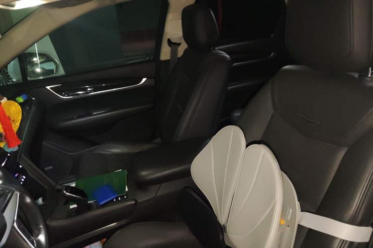 Used Cadillac XT5 2017 Anniversary Edition 28T Four-Wheel Drive Luxury Model Left Front Seat