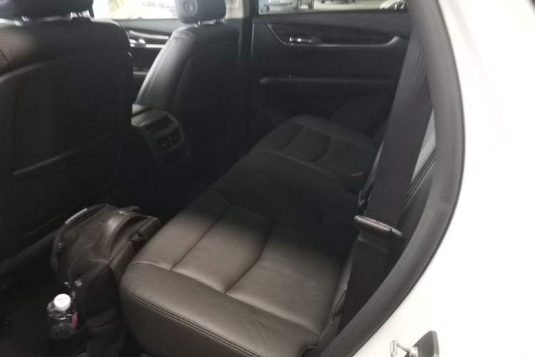 Used Cadillac XT5 2017 Anniversary Edition 25T Luxury Model Left Rear Seat