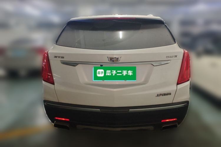 Used Cadillac XT5 2017 Anniversary Edition 25T Luxury Model Rear