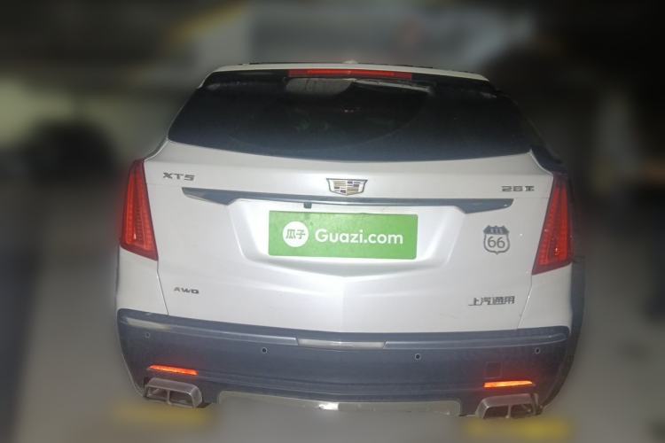 Used Cadillac XT5 2017 Anniversary Edition 28T Four-Wheel Drive Luxury Model Rear
