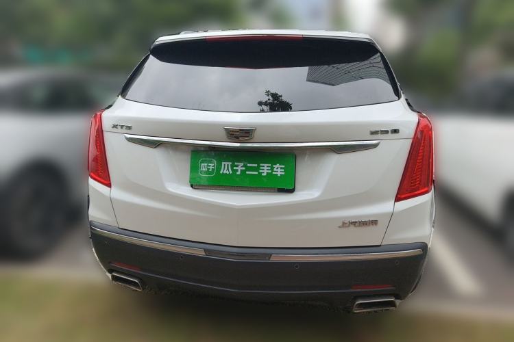 Used Cadillac XT5 2017 Anniversary Edition 25T Luxury Model Rear