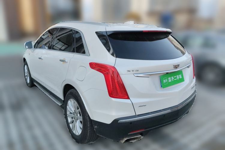 Used Cadillac XT5 2017 Anniversary Edition 28T Four-Wheel Drive Tech Model Rear Left 45 Deg