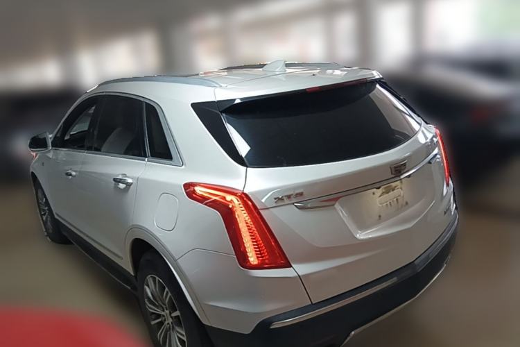 Used Cadillac XT5 2017 Anniversary Edition 28T Four-Wheel Drive Luxury Model Rear Left 45 Deg
