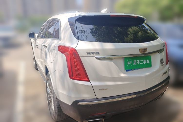Used Cadillac XT5 2017 Anniversary Edition 28T Four-Wheel Drive Luxury Model Rear Left 45 Deg