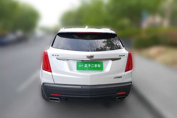Used Cadillac XT5 2017 Anniversary Edition 25T Tech Model Rear