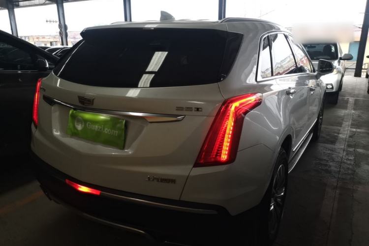 Used Cadillac XT5 2017 Anniversary Edition 25T Luxury Model Rear Right 45 Deg