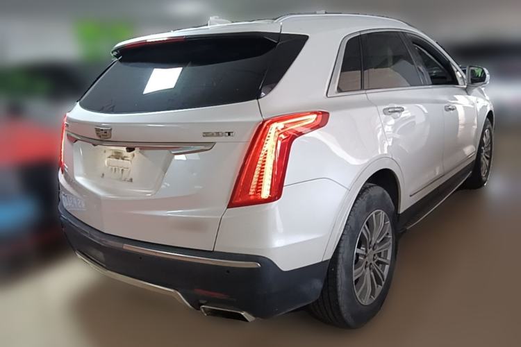 Used Cadillac XT5 2017 Anniversary Edition 28T Four-Wheel Drive Luxury Model Rear Right 45 Deg