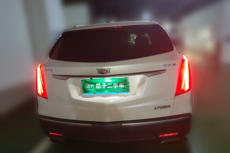 Used Cadillac XT5 2017 Anniversary Edition 25T Luxury Model Rear