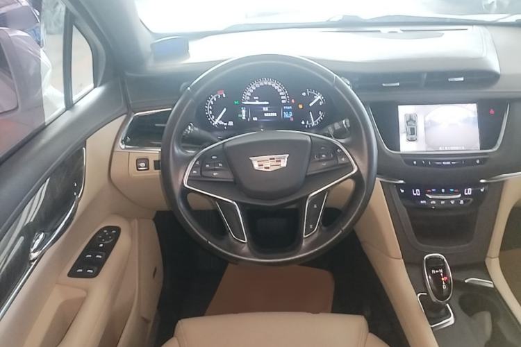 Used Cadillac XT5 2017 Anniversary Edition 28T Four-Wheel Drive Tech Model Steering Wheel
