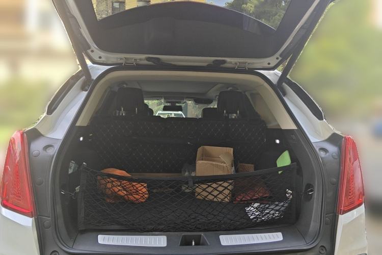 Used Cadillac XT5 2017 Anniversary Edition 25T Luxury Model Trunk