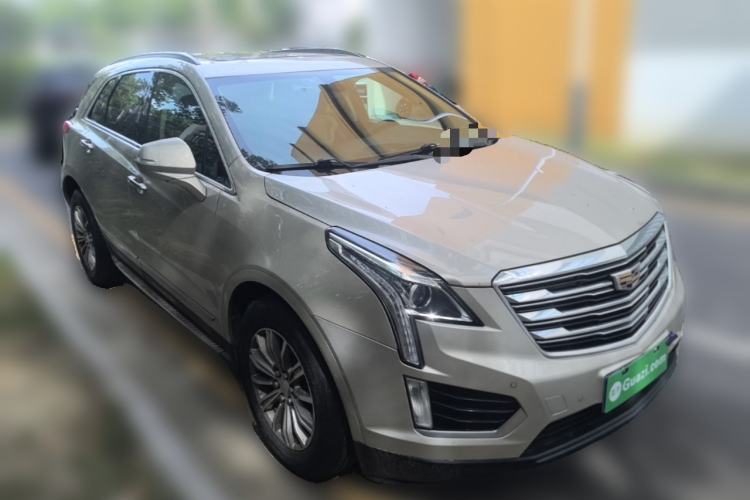 Used Cadillac XT5 2017 Anniversary Edition 25T Luxury Model Front Right 45 Deg