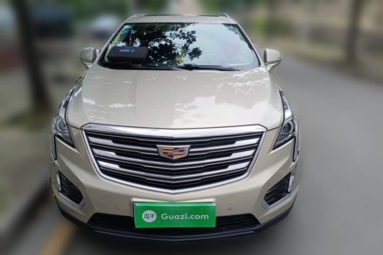 Used Cadillac XT5 2017 Anniversary Edition 25T Luxury Model Front