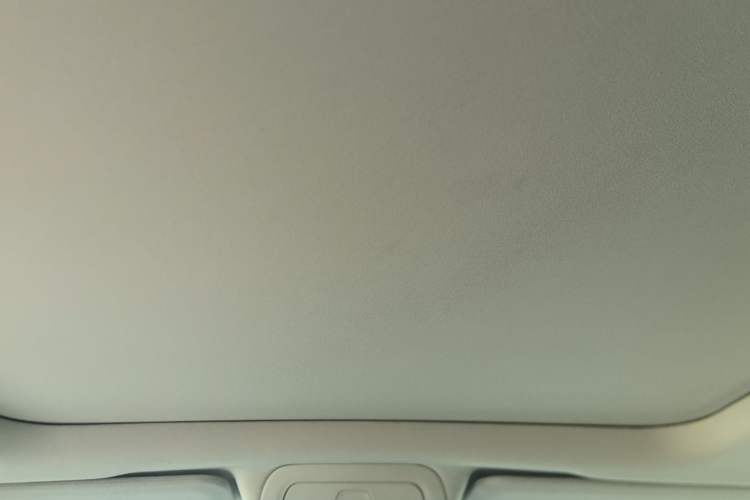 Used Cadillac XT5 2017 Anniversary Edition 25T Luxury Model Headliner
