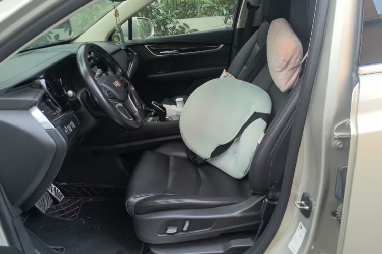 Used Cadillac XT5 2017 Anniversary Edition 25T Luxury Model Left Front Seat