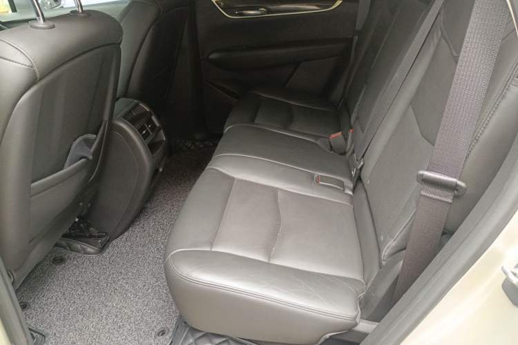 Used Cadillac XT5 2017 Anniversary Edition 25T Luxury Model Left Rear Seat