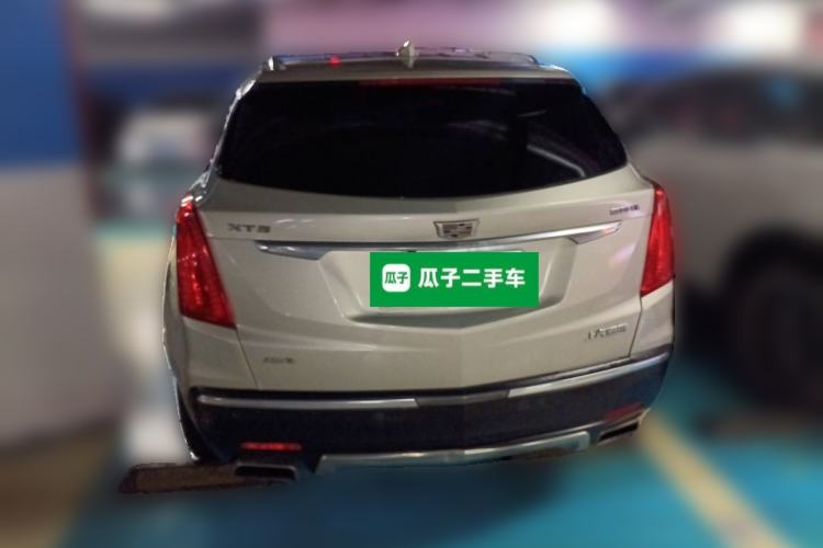 Used Cadillac XT5 2017 Anniversary Edition 28T Four-Wheel Drive Tech Model Rear