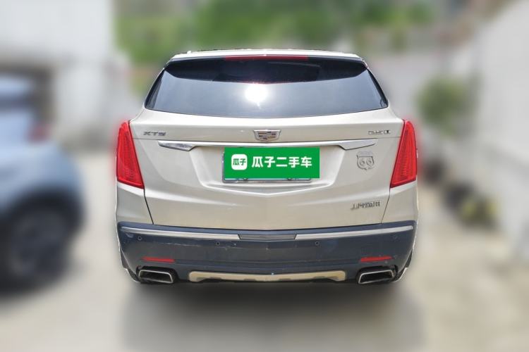 Used Cadillac XT5 2017 Anniversary Edition 25T Luxury Model Rear