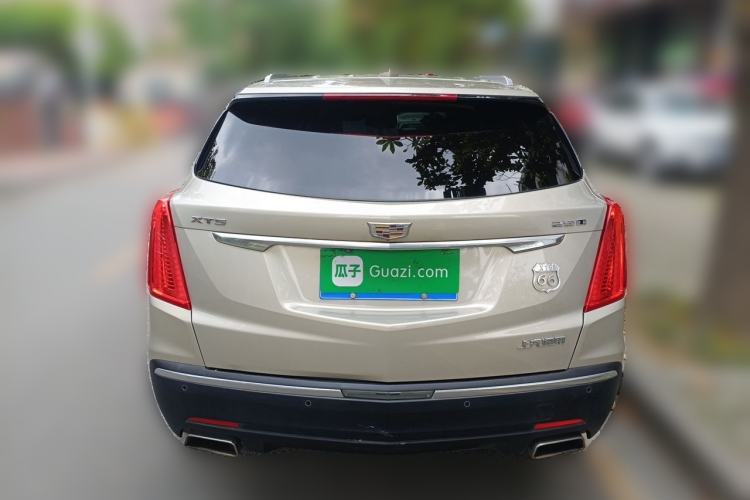 Used Cadillac XT5 2017 Anniversary Edition 25T Luxury Model Rear