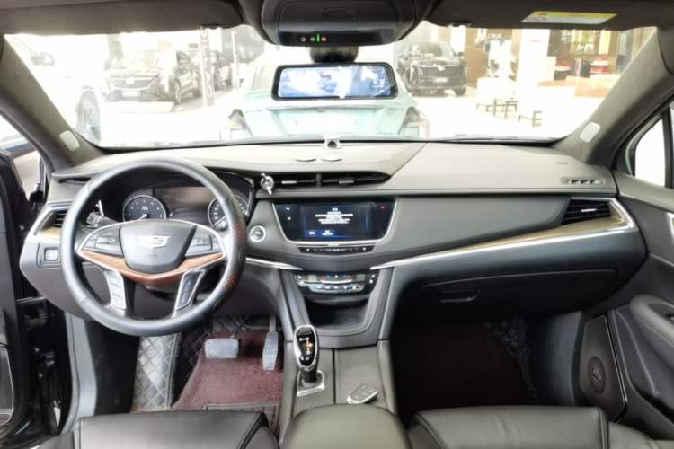 Used Cadillac XT5 2018 28E Four-Wheel Drive Leading Version Center Console