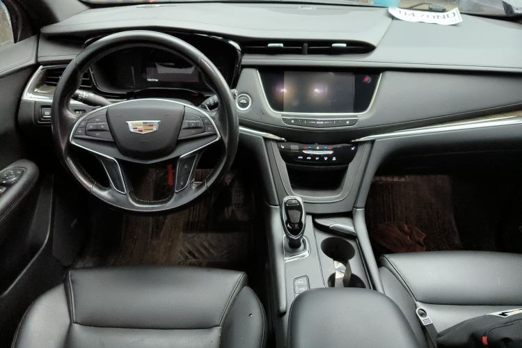 Used Cadillac XT5 2018 28E Four-Wheel Drive Tech Version Center Console