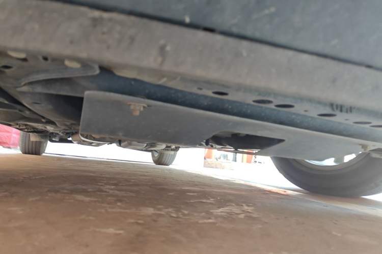 Used Cadillac XT5 2018 28E Four-Wheel Drive Tech Version Chassis Front