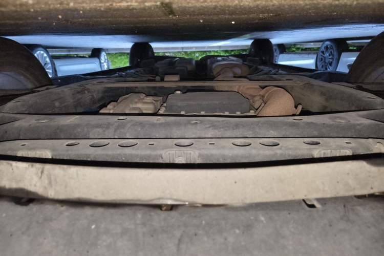 Used Cadillac XT5 2018 25T Luxury Model Chassis Front