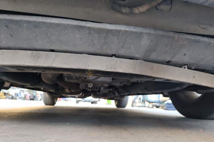 Used Cadillac XT5 2018 28E Four-Wheel Drive Tech Version Chassis Front