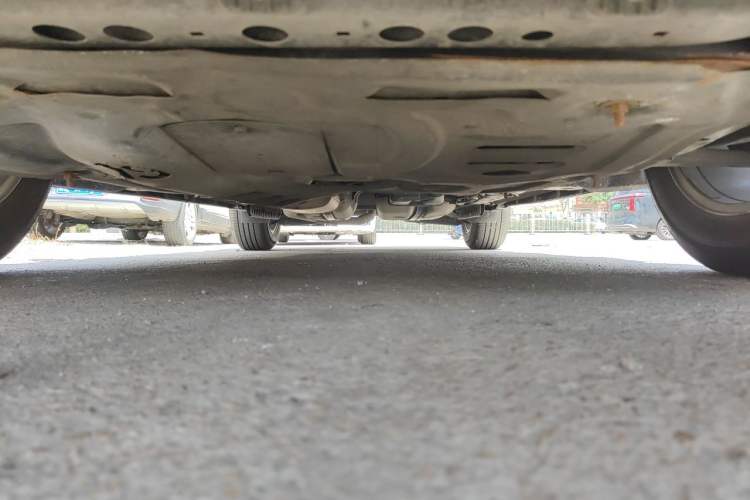 Used Cadillac XT5 2018 25T Luxury Model Chassis Front