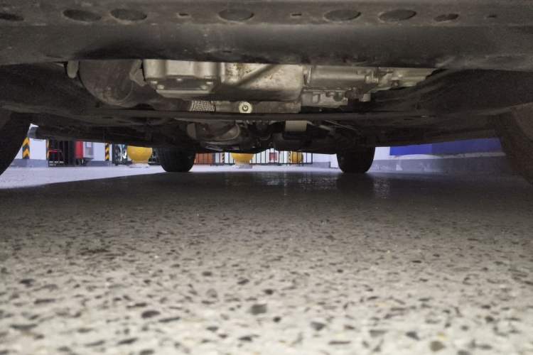 Used Cadillac XT5 2018 28E Four-Wheel Drive Tech Version Chassis Front