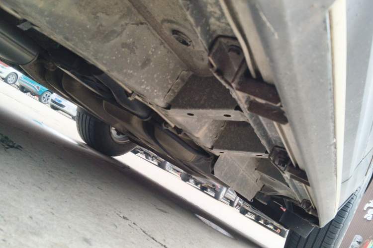 Used Cadillac XT5 2018 25T Luxury Model Chassis Front Left