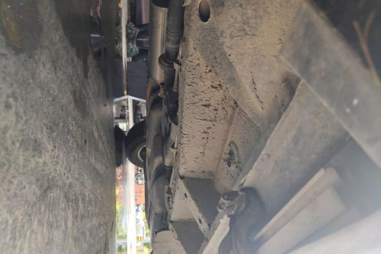 Used Cadillac XT5 2018 28T Four-Wheel Drive Luxury Model Chassis Front Left