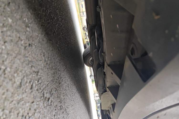 Used Cadillac XT5 2018 25T Luxury Model Chassis Front Left