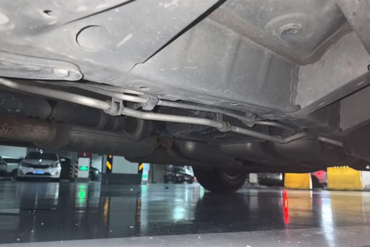 Used Cadillac XT5 2018 28E Four-Wheel Drive Tech Version Chassis Front Left