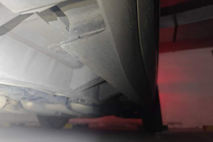 Used Cadillac XT5 2018 25T Luxury Model Chassis Front Left