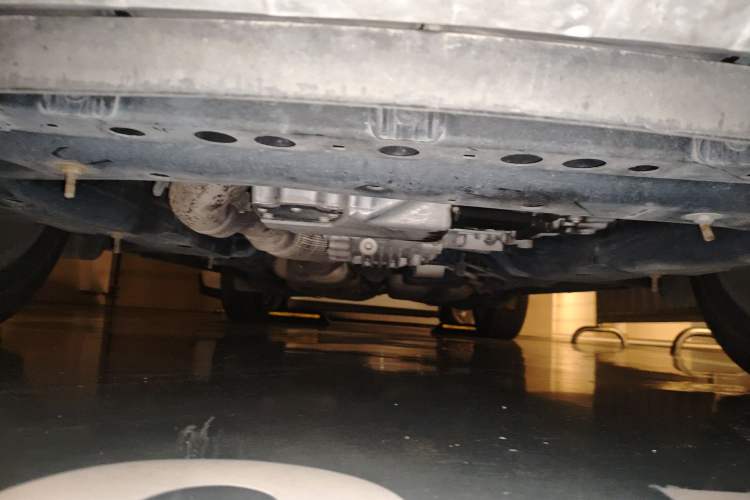 Used Cadillac XT5 2018 28E Four-Wheel Drive Tech Version Chassis Front