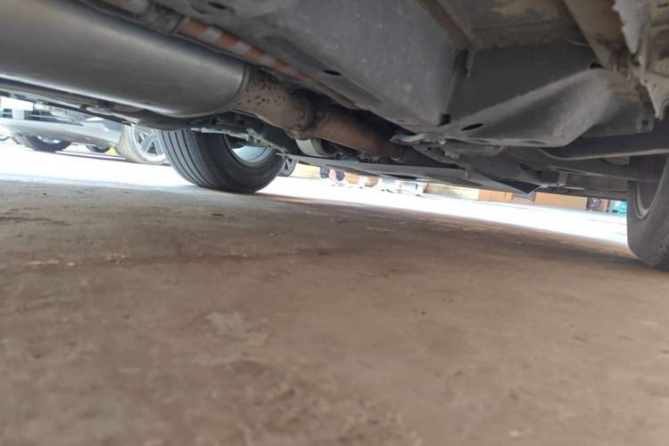 Used Cadillac XT5 2018 28E Four-Wheel Drive Tech Version Chassis Front Right